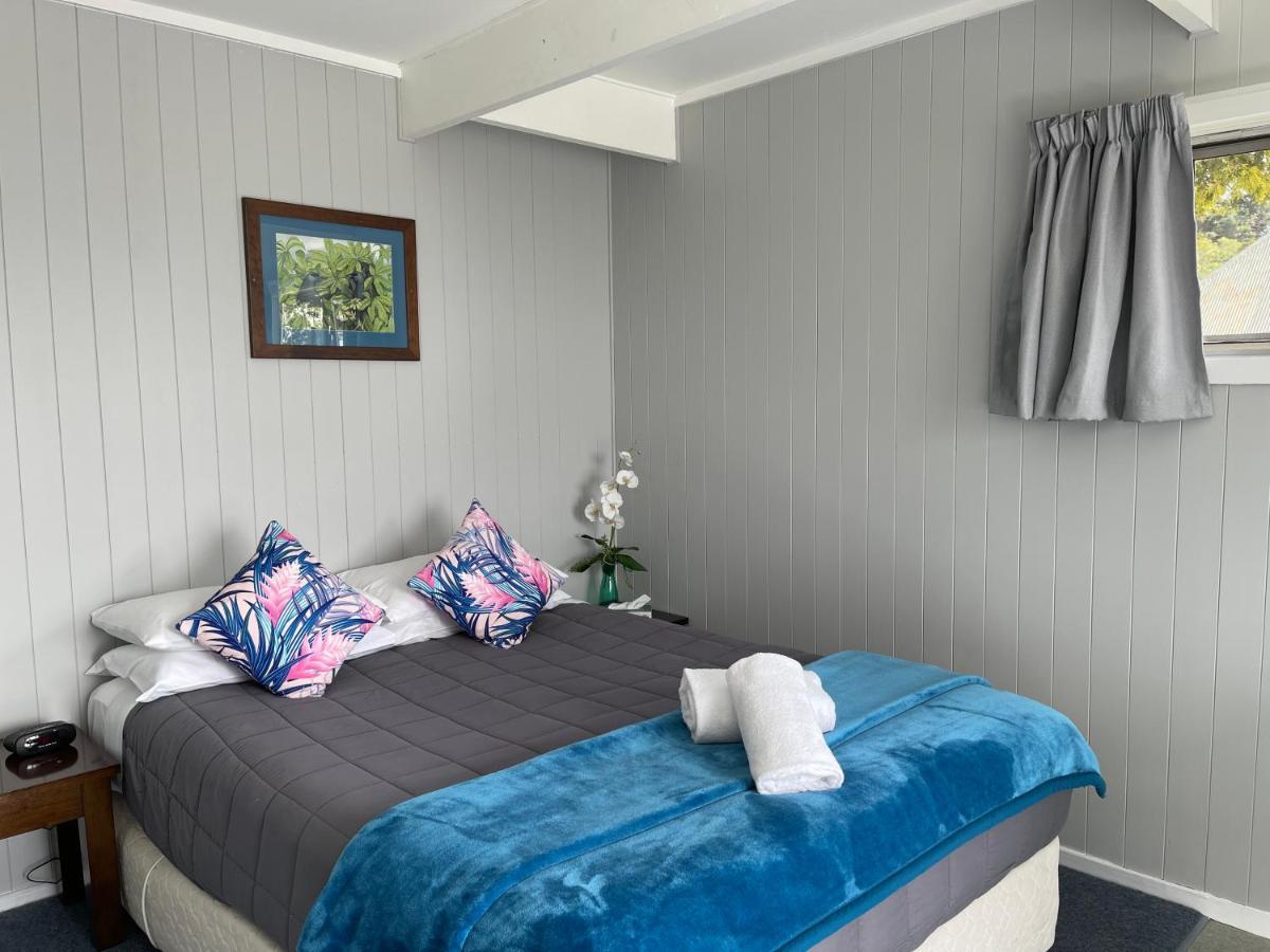 Motutere Bay Top 10 Holiday Park Туранги Екстериор снимка