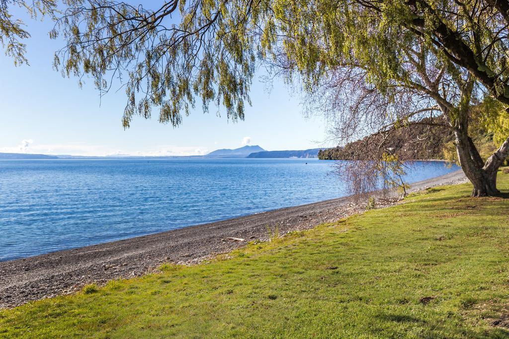 Motutere Bay Top 10 Holiday Park Туранги Екстериор снимка